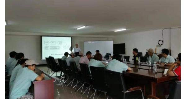 ▌長嶺紡電新聞 ▌紡電公司開展“走近紡企，服務(wù)用戶”技術(shù)培訓(xùn)活動